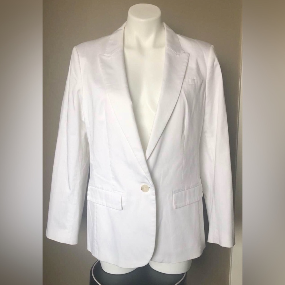 Banana Republic White Single-Button Women's Blazer. New with tags